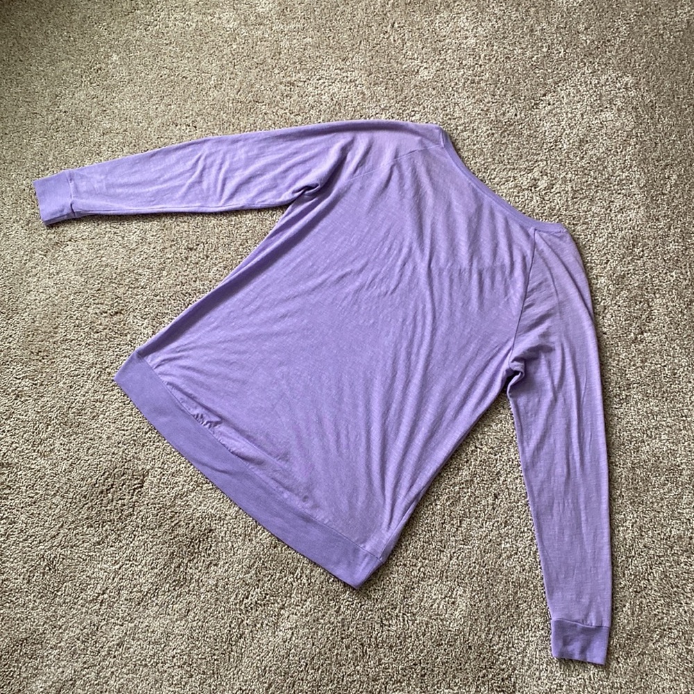 PINK Victoria's Secret Long Sleeve V Neck Tee - Picture 9 of 10